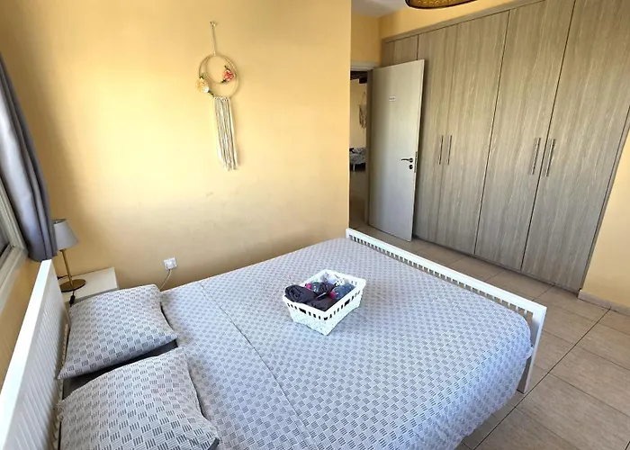 Comfy And Exquisite In A Shared 3br Near Main Harbor, Center Appartement *